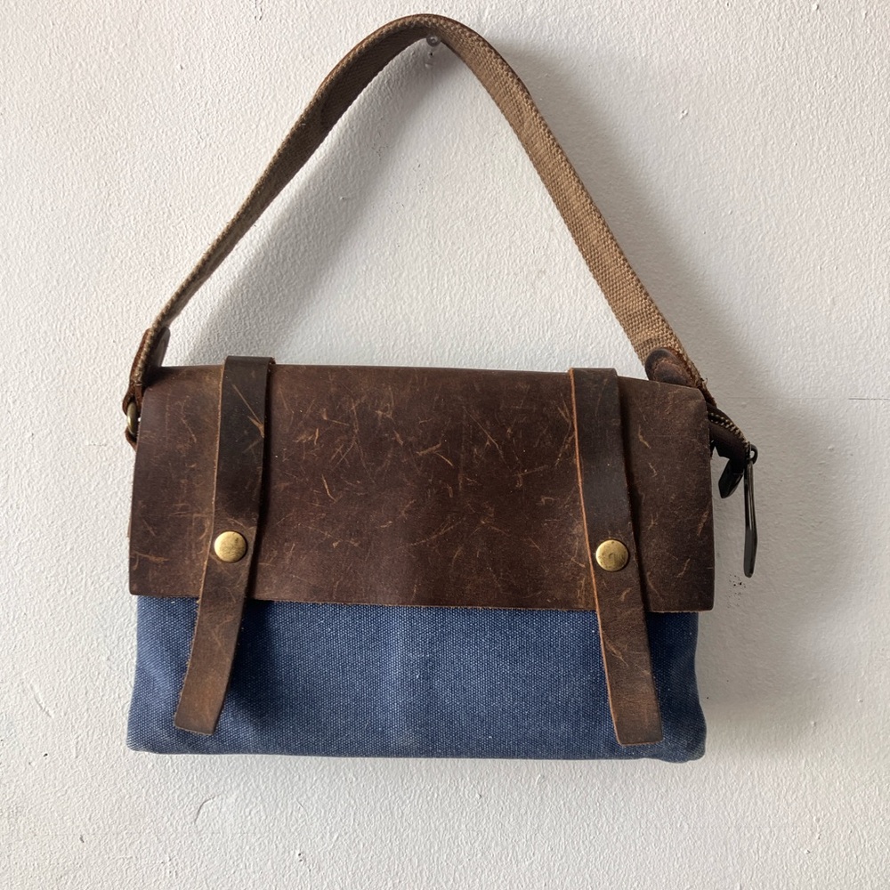 Elegant Brown and Blue Shoulder Bag